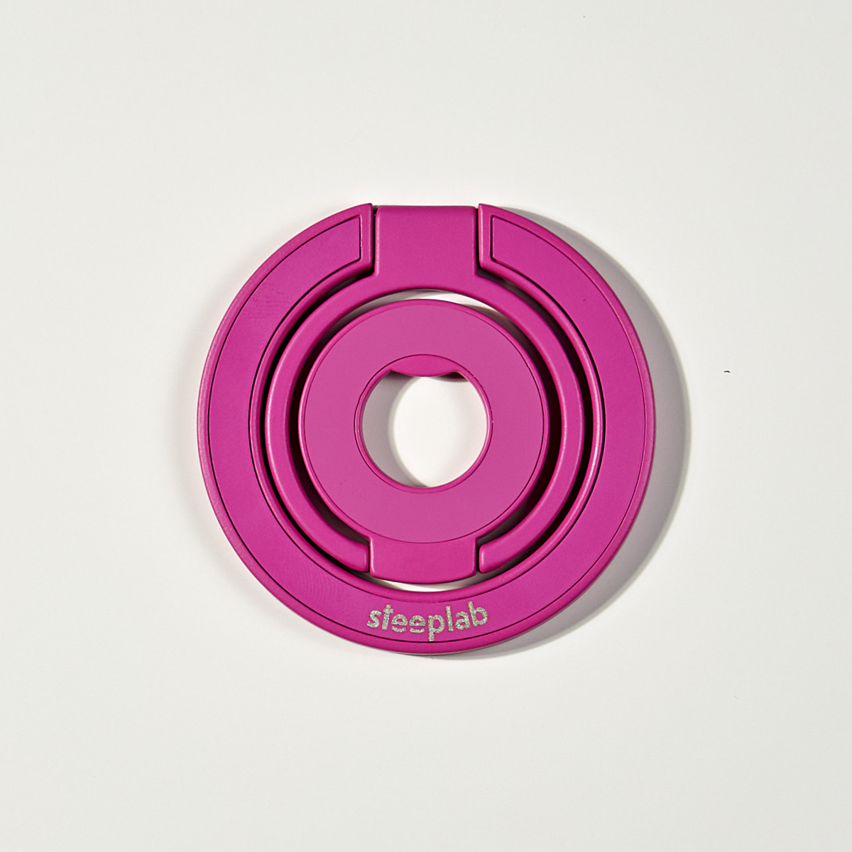 Freehand Loop in Dragonfruit magnetic phone grip and stand